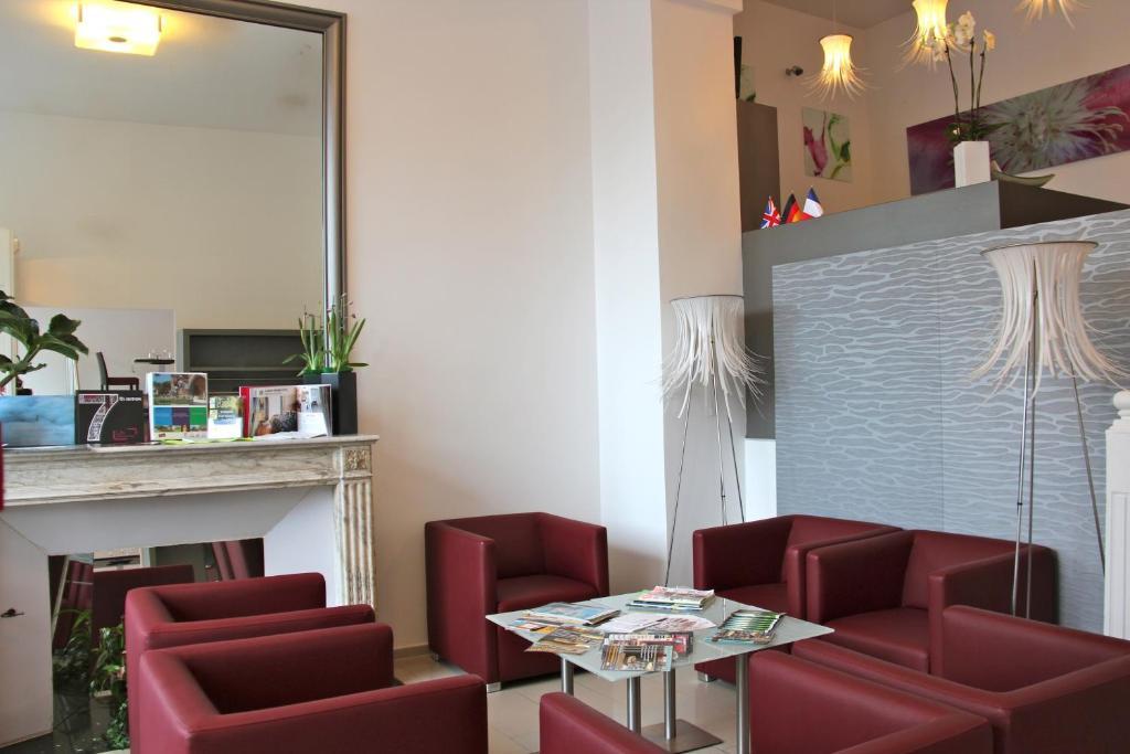 Albert Premier Hotel Bagnoles-de-l'Orne Exterior photo